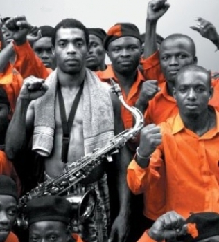 Musikbühne: Femi Kuti & The Positive Force – support: Iswhat?!